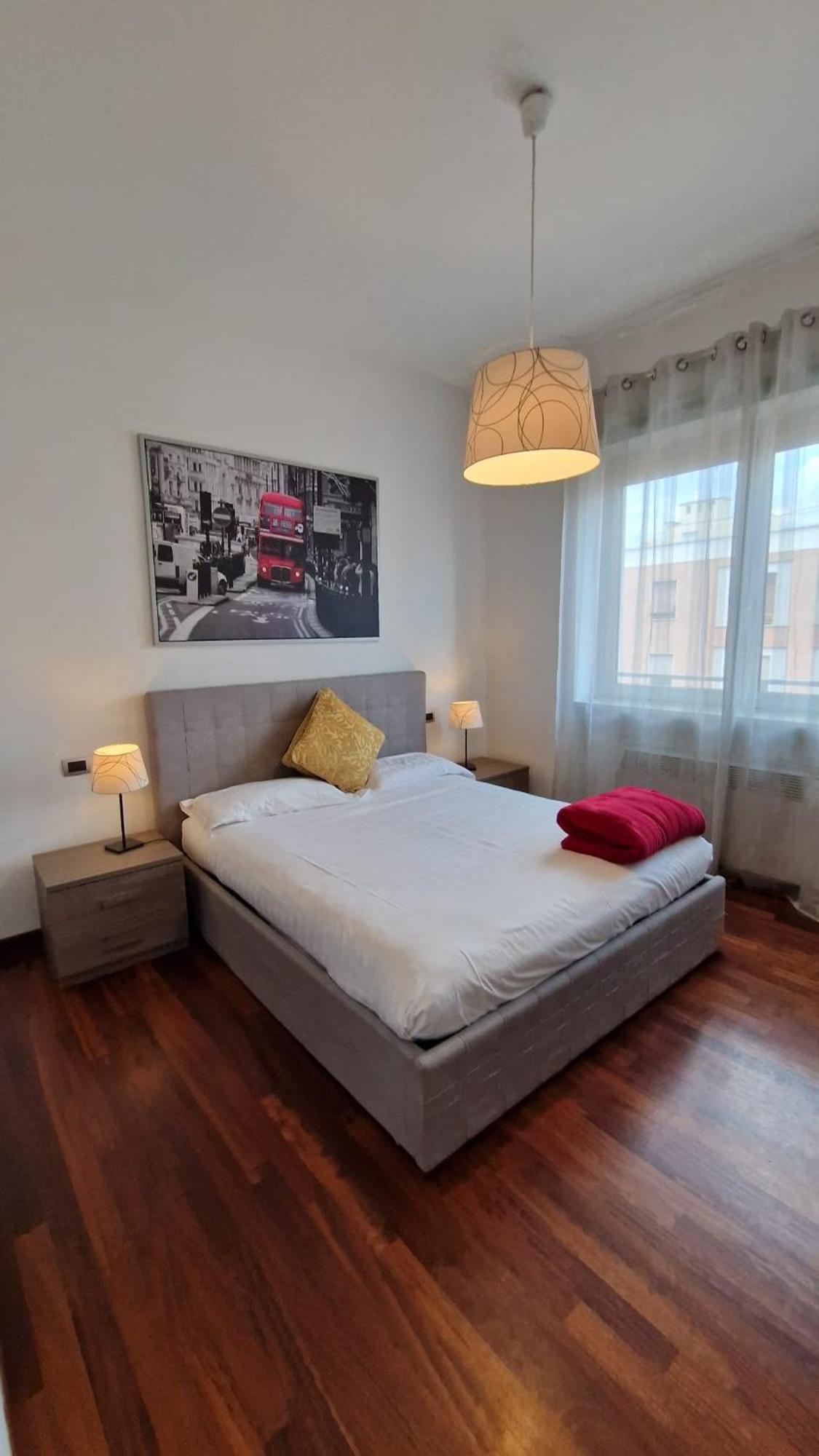 Style Homes Brera San Marco 29 Milan Bagian luar foto